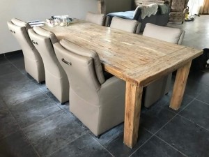 Setvan6lereneetkamerfauteuils-metarmleuningenwieltjes-bruinleer-EchtleerLandelijkontdekdeveleLeersoortenenKleurenbijShopX