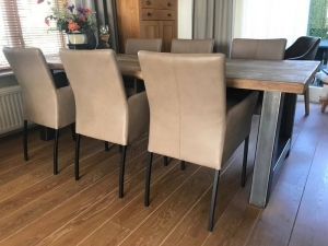 Setvan6lereneetkamerstoelen-bruinleer-EchtleerModernontdekdeveleLeersoortenenKleurenbijShopX