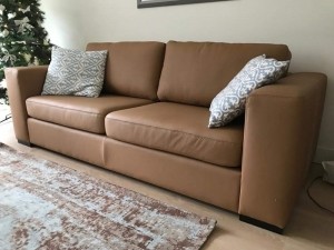 Leren3-zitsbankmethoutenpoten-bruinleer-EchtleerModernontdekdeveleLeersoortenenKleurenbijShopX
