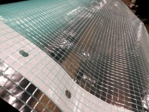 Gewapendplasticfoliewitdoorzichtigkastransparant2mbreedprijsisperstrekkendemeter-Warentuinmix