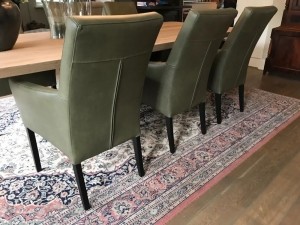 Setvan6lereneetkamerstoelen-methoutenpoten-groenleer-EchtleerLandelijkontdekdeveleLeersoortenenKleurenbijShopX