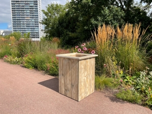 SteigerhoutenbloembakDusonmetsierlijkerand