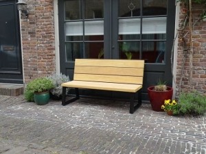DouglashoutenbankLaurametstalenpoten