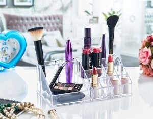 Make-uporganisatorThirzaMirage