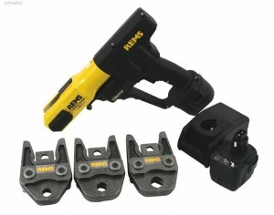 RemsAkku-PressACC144VLi-IonAccuRadiaalpersmachineIncl3xPersbekSet1x32AhAccuInKoffer-M15M22M28