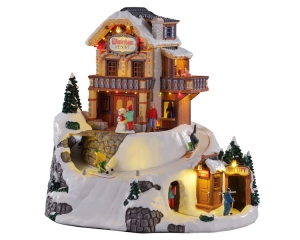 Winterhausresortwith45vadaptorKersthuisjeLEMAX-Lemax