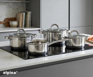 7DeligePannensetVanRVSMetGlazenDeksels