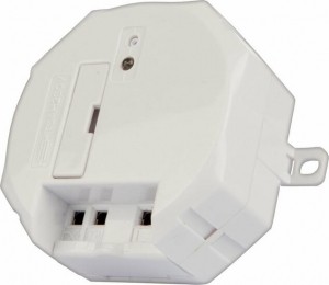 Klik-Aan-Klik-UitUniverseleDraadlozeSchakelaar230VAMU-500Wit