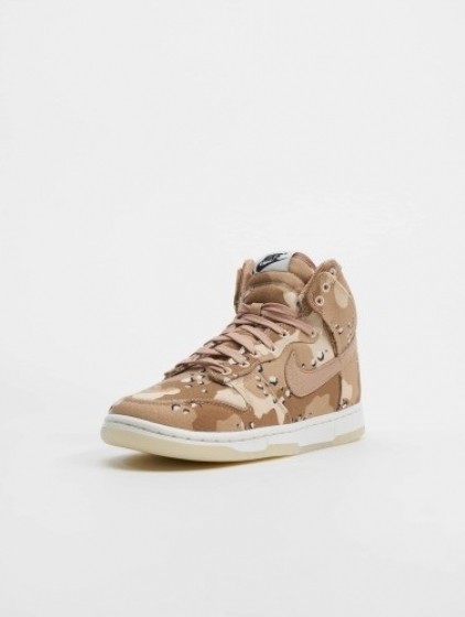 NikesneakerDunkHighDesertCamoinbeige