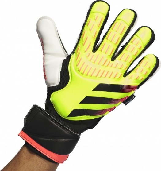 adidasPredatorMatchFingersaveKeepershandschoenenFelgeelZwartFelrood