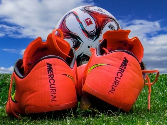 Adidas Voetbal Brazuca Rio Officia Le Replica kopen met Sale korting?  Bekijk Uitverkoop!