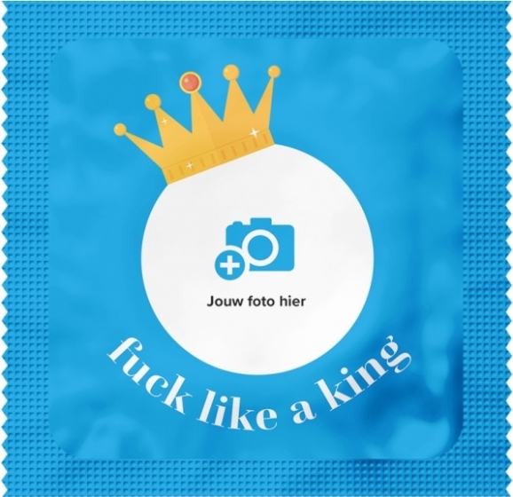 FotoCondoomFuckLikeaKing