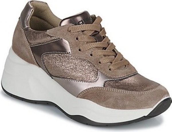 LageSneakersIgIampCODONNAENOLA1