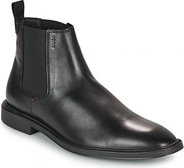 LaarzenHUGOGryffCheblt